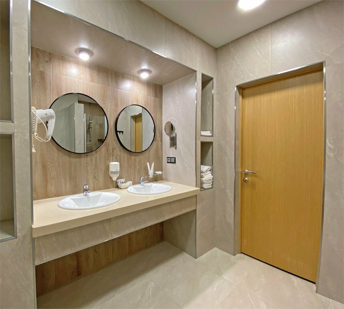 Отель Ирбис Казань