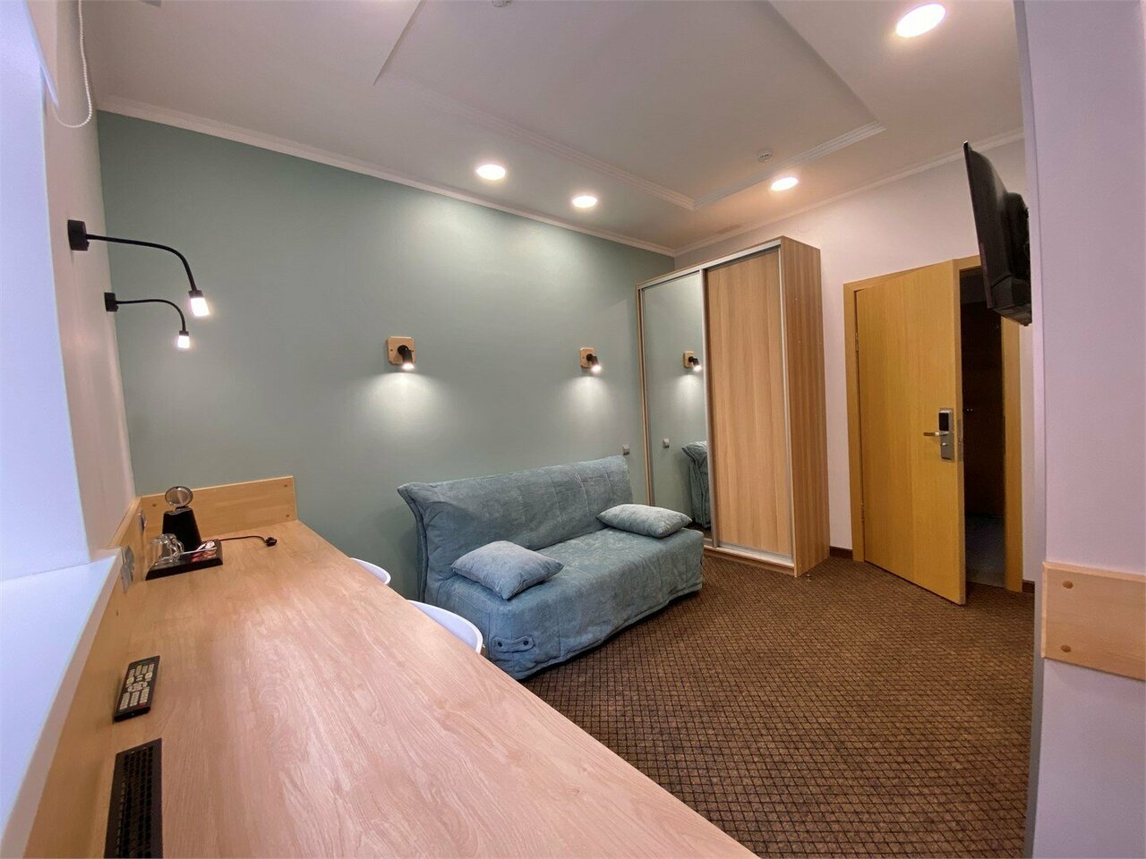 Отель Ирбис Казань